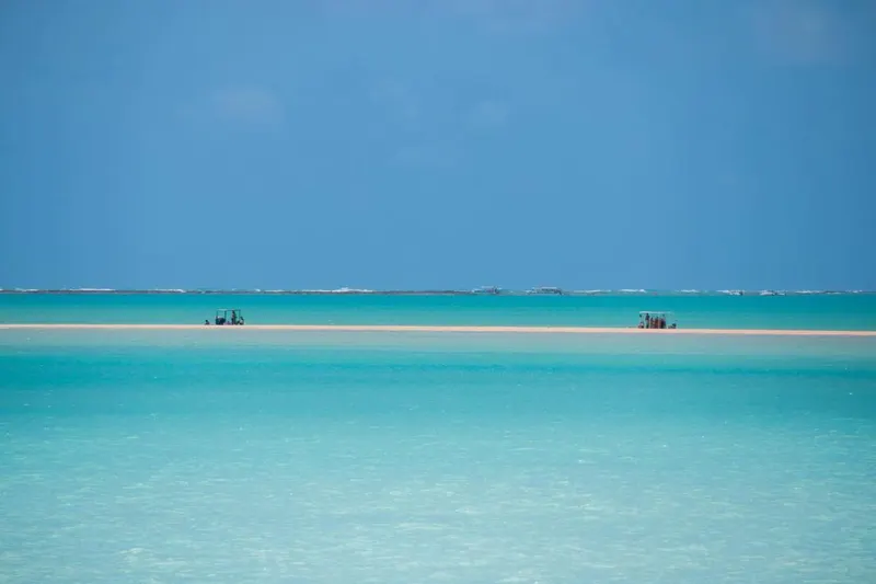 Mar de águas claras em Ponta de Mangue, Maragogi