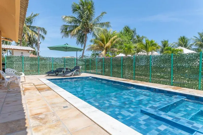 Piscina da hospedagem