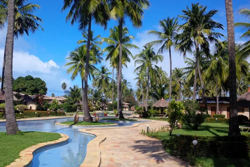 Piscina do resort