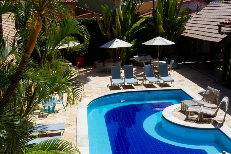 Piscina do hotel