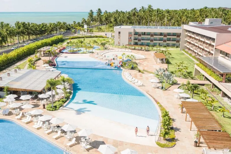 Piscina de Japaratinga Lounge Resort