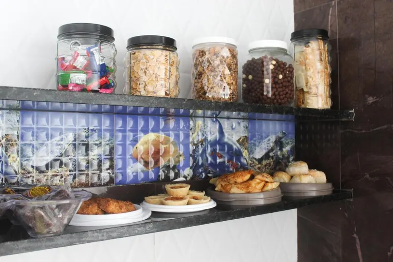 Café da manhã e refeições da pousada