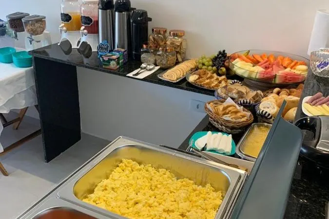 Café da manhã e refeições da pousada