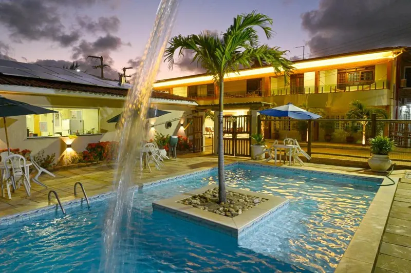 Piscina da pousada