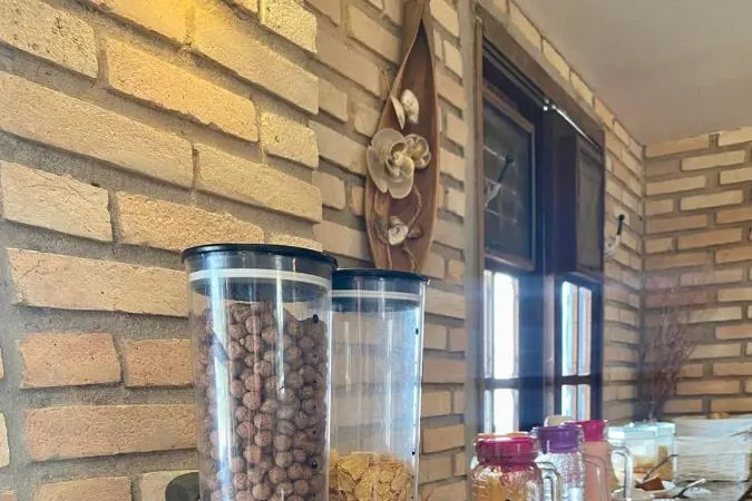 Café da manhã e refeições da pousada