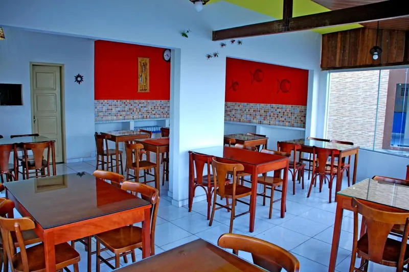 Café da manhã e refeições da pousada