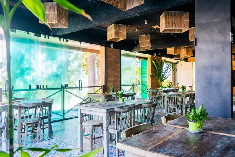Café da manhã e refeições do hotel