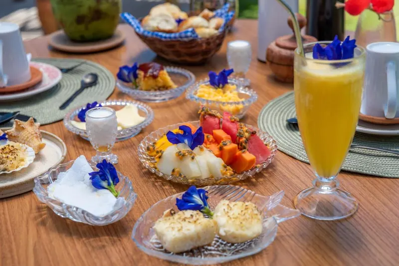 Café da manhã e refeições do hotel